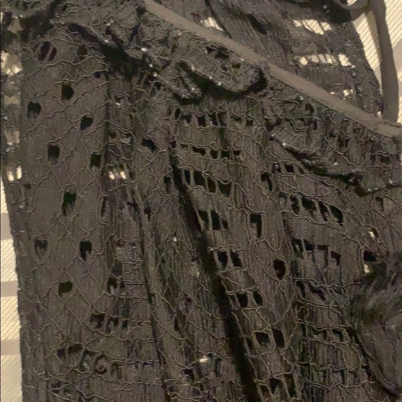 1 DAY SALE LAST 1️⃣ 😍 Black Crotchet Romper 😍 - Picture 5 of 6